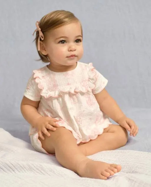 Baby Girls Peter Rabbit™ Embroidered Seersucker 2-Piece Outfit Set